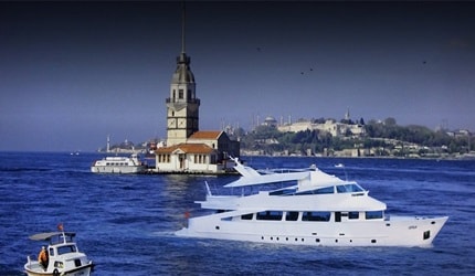 rent-a-yacht-in-istanbul