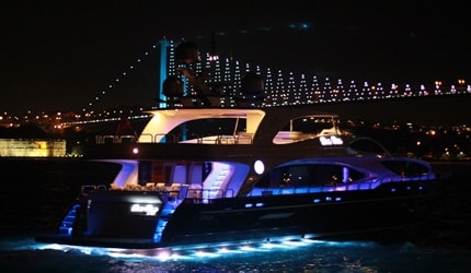 luxury-wedding-boat-istanbul
